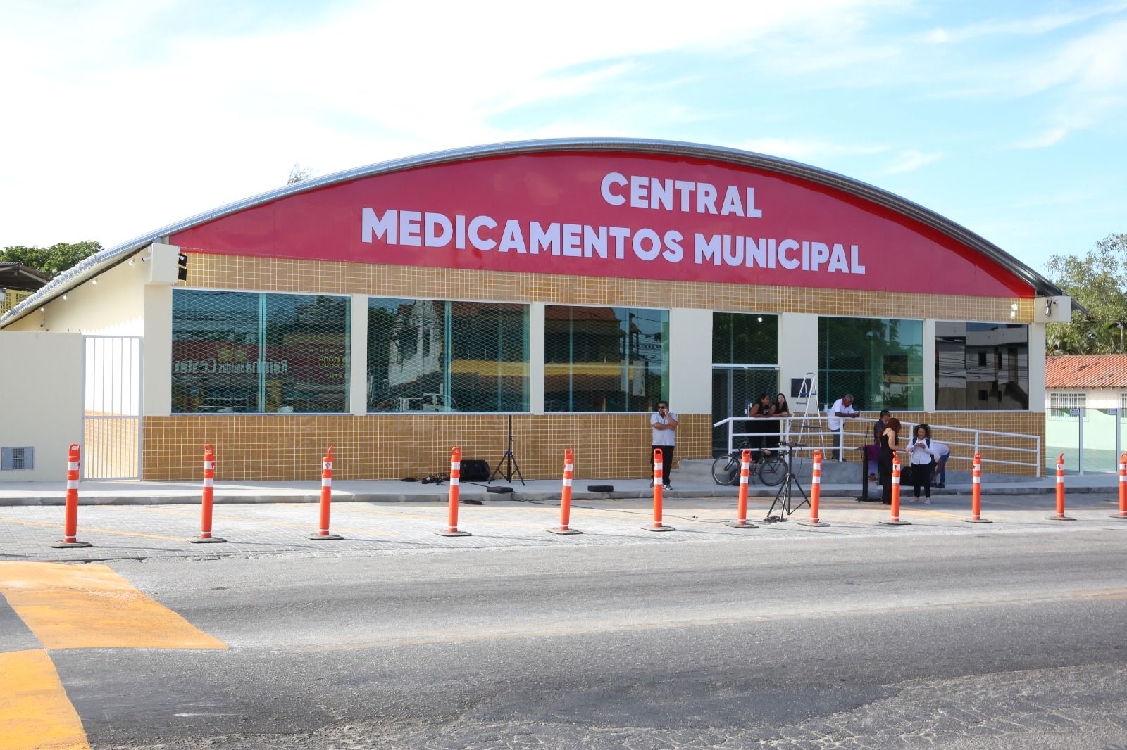 Prefeitura de Araruama inaugura a Central de Medicamentos Municipal